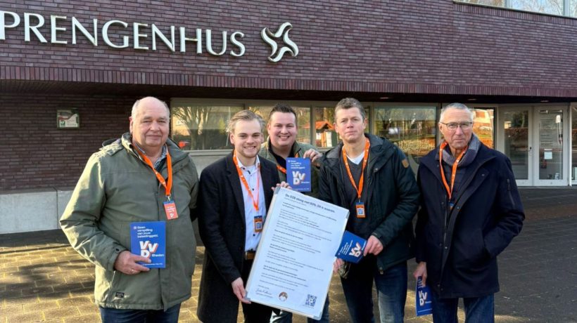 VVD Rheden gaat huis-aan-huis Foto: VVD Rheden