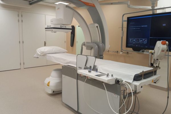 Een nieuwe behandelkamer van de afdeling radiologie en nucleaire geneeskunde van het Arnhemse ziekenhuis. Foto: Rijnstate Ziekenhuis
