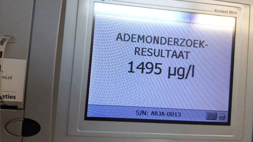 Alcohol test Foto: Politie