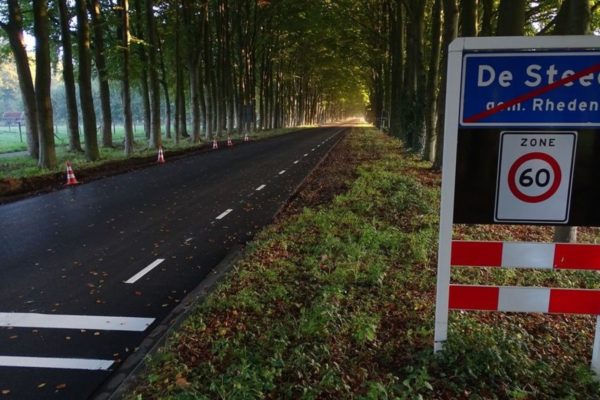Middachterallee tussen Ellecom en De Steeg Foto: Martin de Jongh