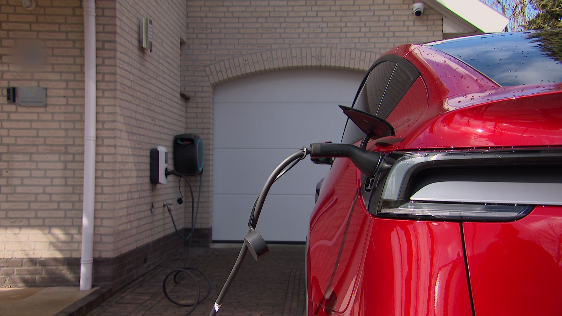 Hier rijdt 1 op de 5 inwoners in een elektrische auto