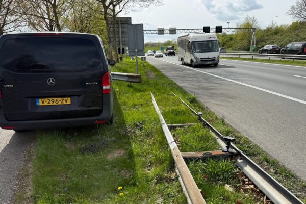 Camera lang de weg Foto: Martin Slijper