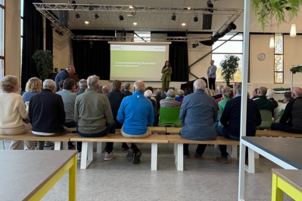 Inwonerbijeenkomst over de financiële toekomst van de gemeente Rozendaal Foto: Martin Slijper