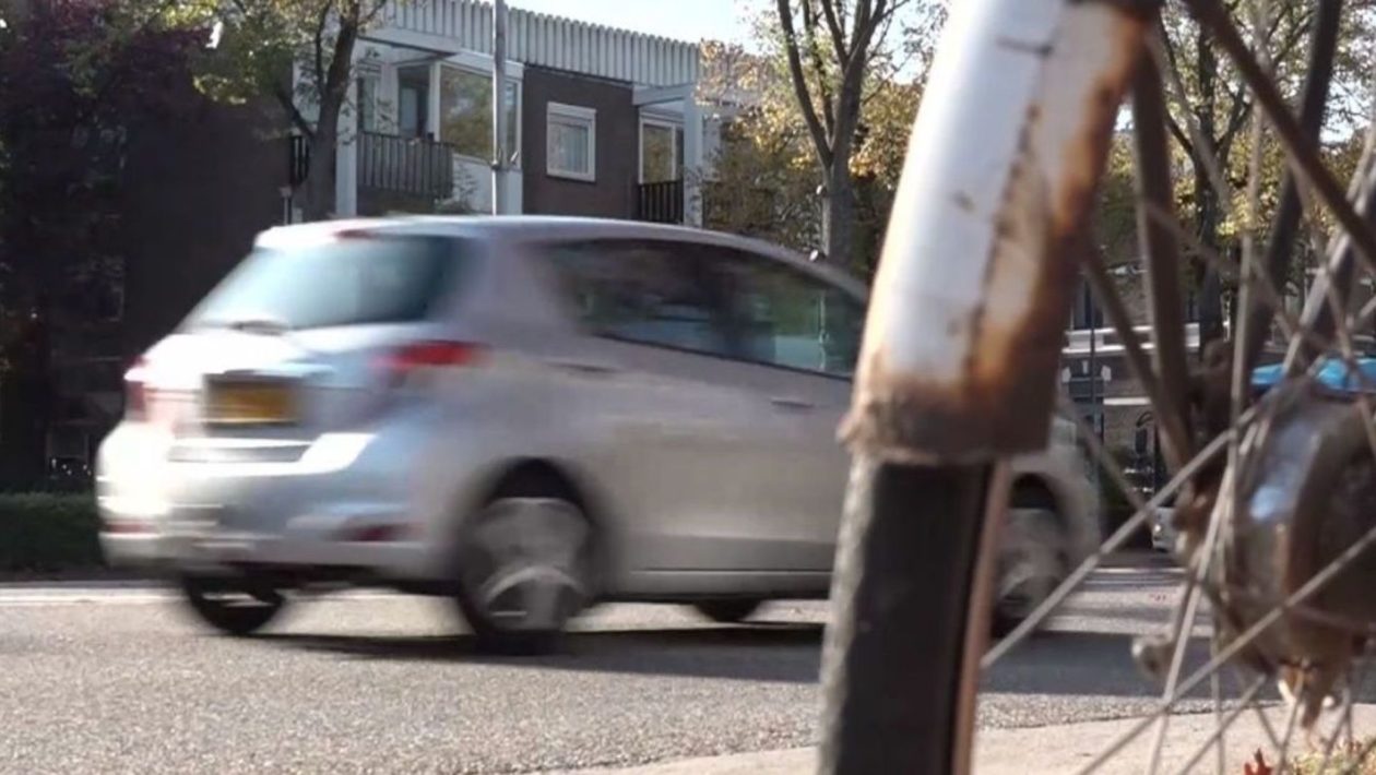 Vanaf 1 juni 2026 komen in het centrum verkeersborden te staan. Foto: Omroep Gelderland