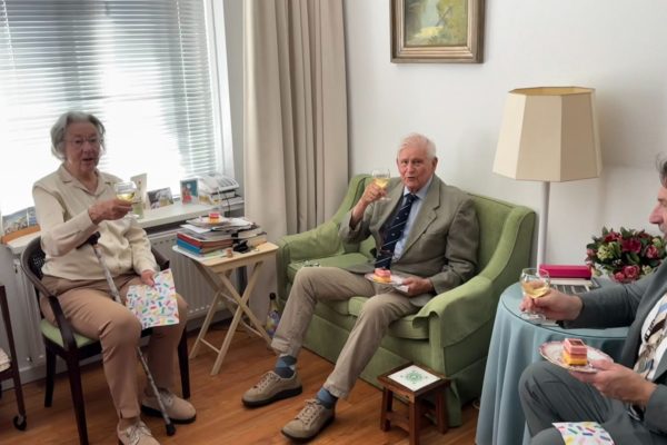 Liefdesverhaal begon in de sneeuw en duurt al 65 jaar Foto: Martin Slijper