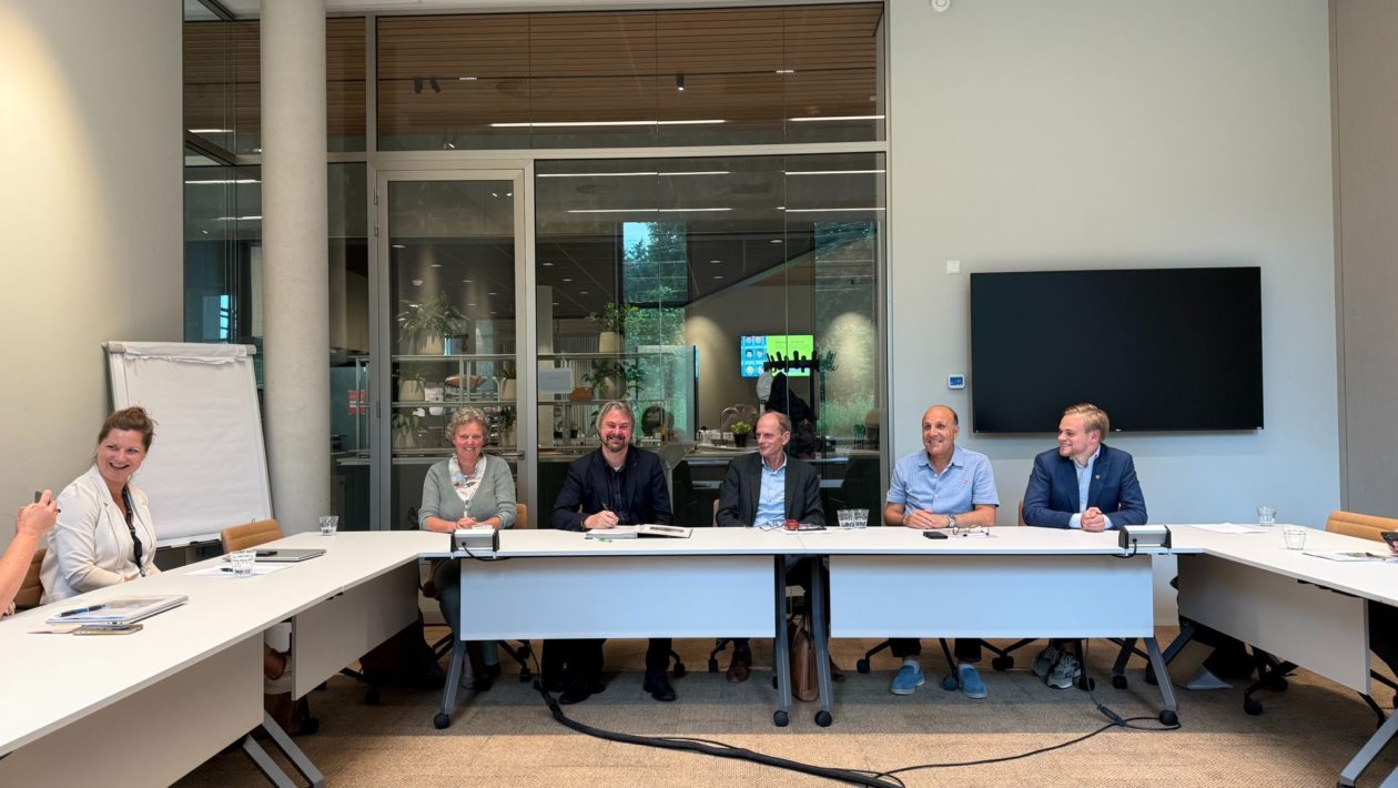 Fractievoorzitters presenteren coalitieakkoord voor 2026-2030 Foto: Martin Slijper