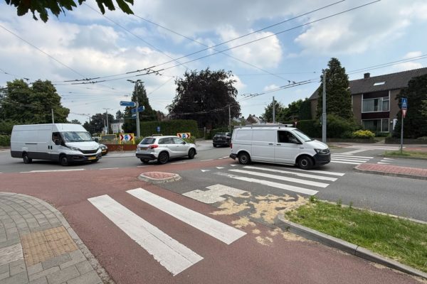 Kop-staartbotsing zorgt voor files Foto: Martin Slijper