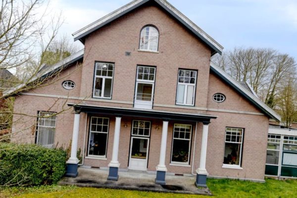 Oudste gemeentehuis van Rheden Foto: Rheden