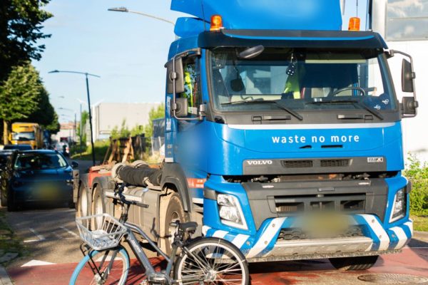 De fietser raakte gewond. Foto: Persbureau Heitink