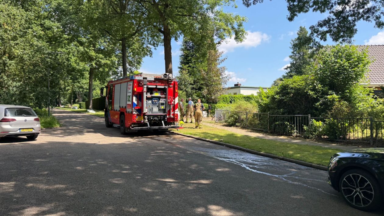 Kleine woningbrand snel onder controle Foto: Martin Slijper