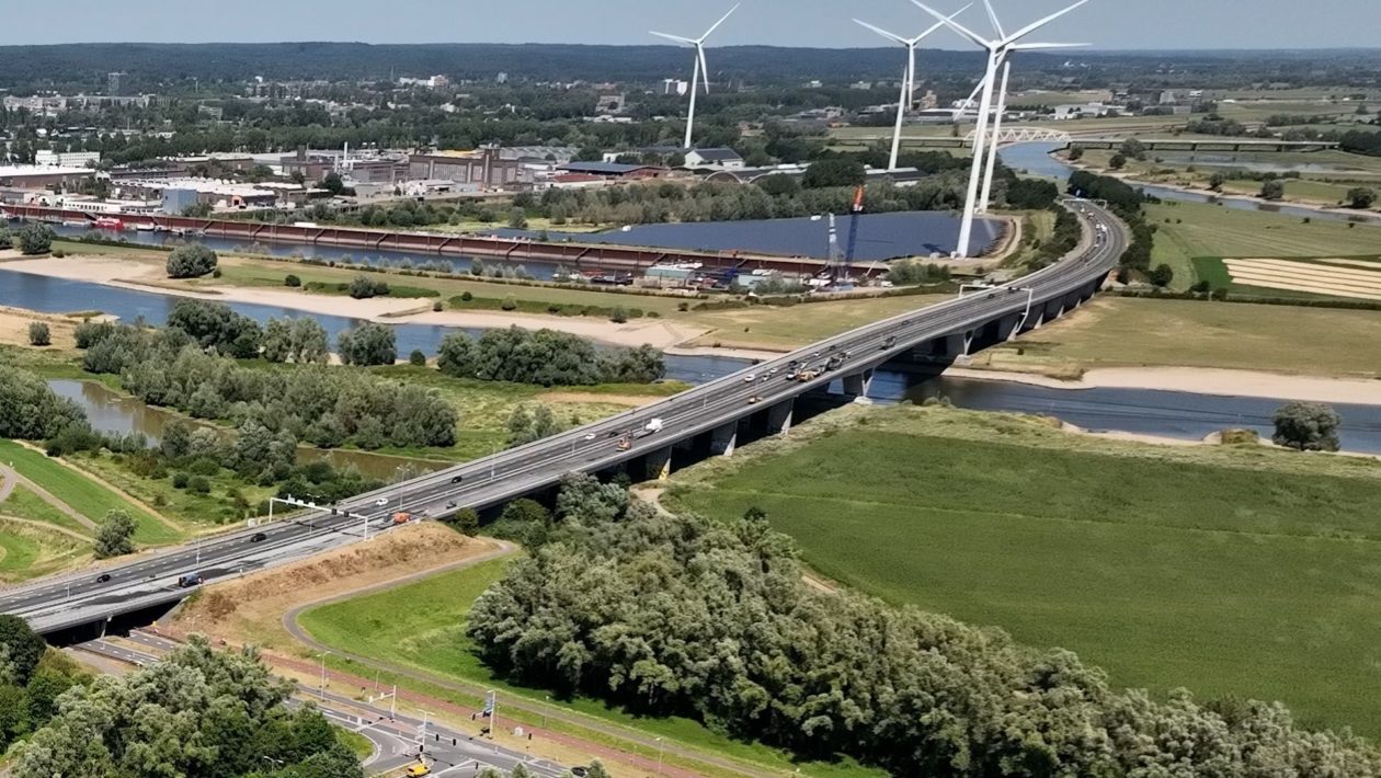 Afsluitingen op snelwegen bij Arnhem zorgen voor hinder: hier moet je omrijden Foto: Omroep Gelderland