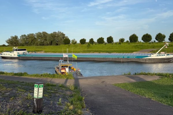 Veerpont Rheden Foto: Martin Slijper