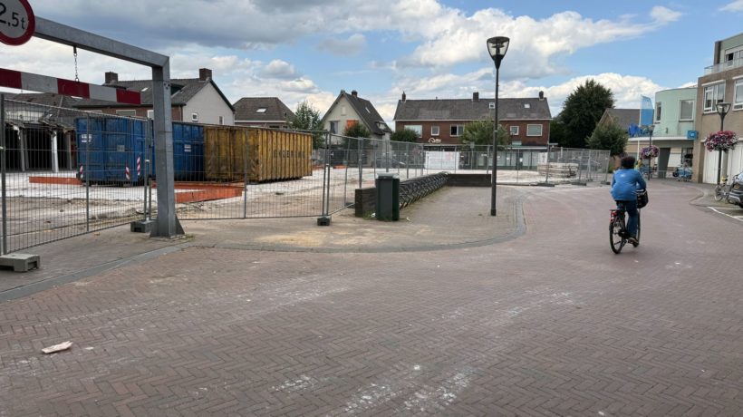 Hier zat voorheen supermarkt de Plus Foto: Martin Slijper