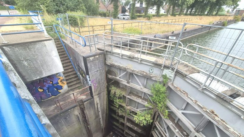 Sluis bij Apeldoorns Kanaal Foto: Waterschap Vallei en Veluwe