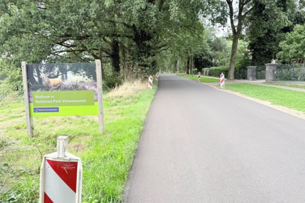 Schietbergseweg bijna zeven weken dicht door sloop en aanleg parkeerplaats Foto: Martin Slijper
