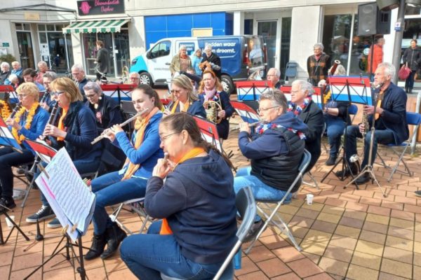 Harmonie Unisono Velp gaat verder als Muziekvereniging Velp Foto: Muziekvereniging Velp