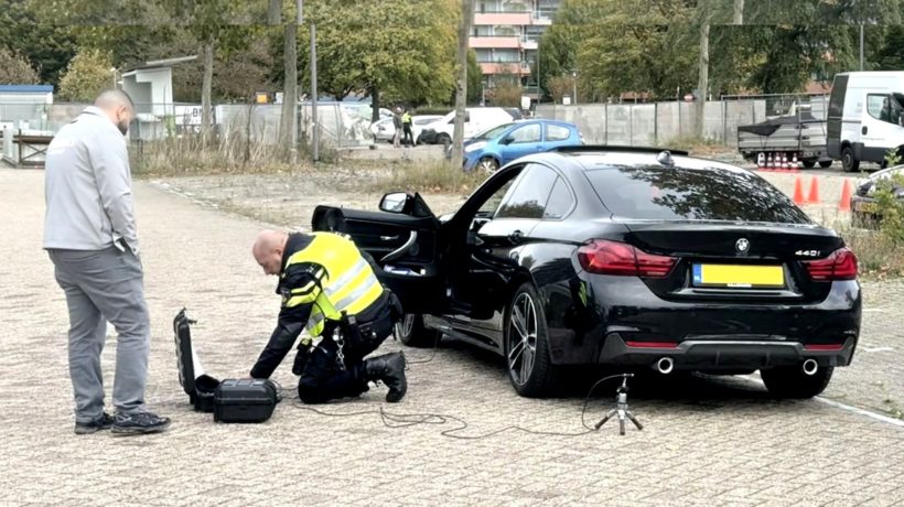 Grote verkeerscontrole bij Velperbroek Foto: Martin Slijper